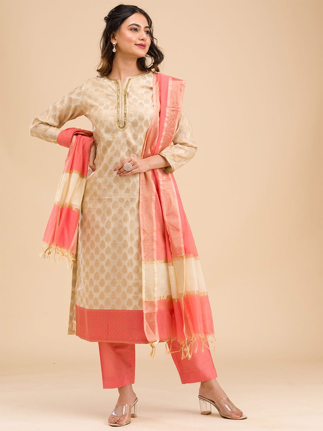 

Koskii Ethnic Motifs Embroidered Sequinned Kurta with Trousers & Dupatta, Beige