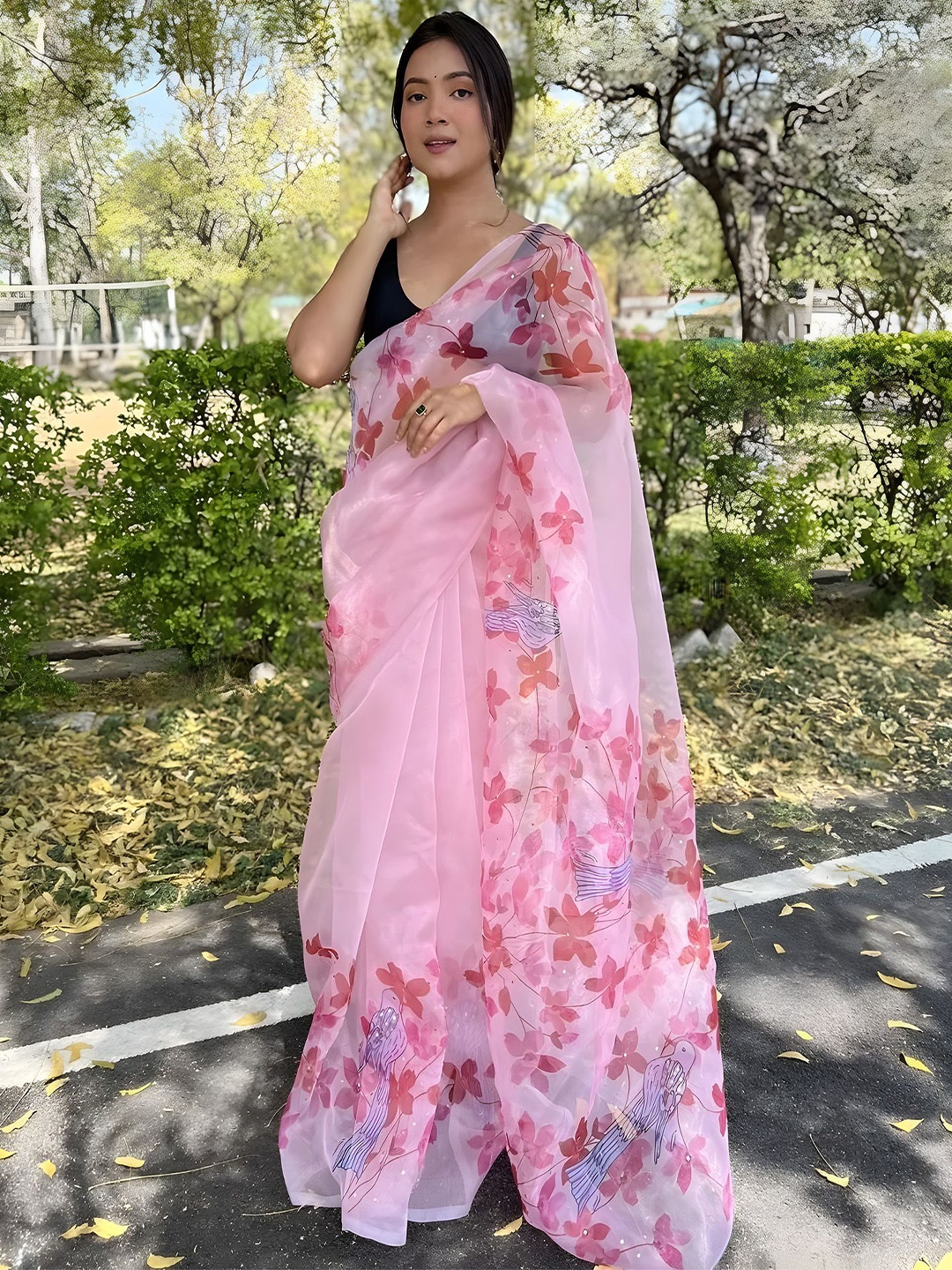 

Anouk Floral Organza Saree, Pink