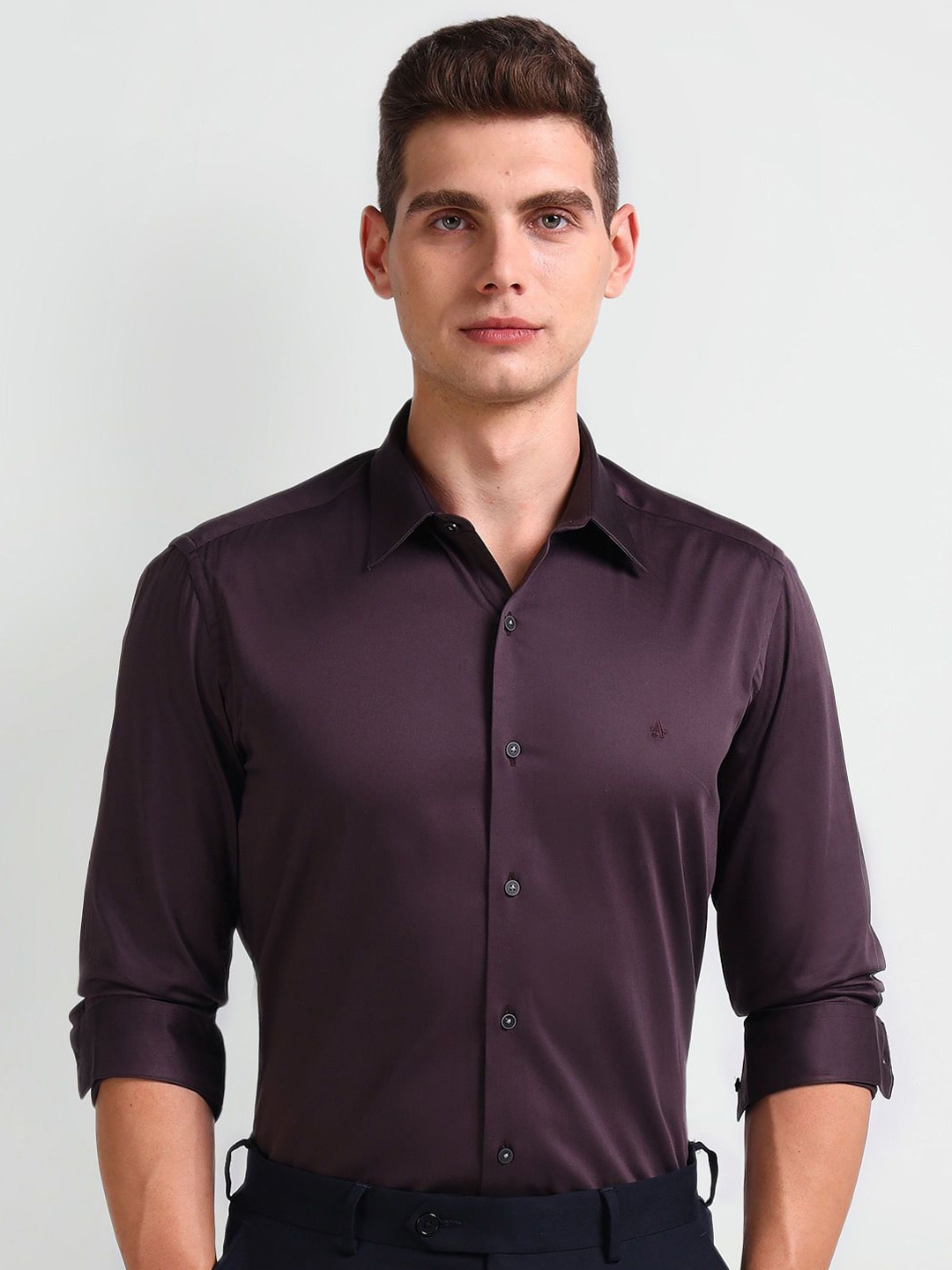 

Arrow New York Men Slim Fit Solid Spread Collar Formal Shirt, Brown
