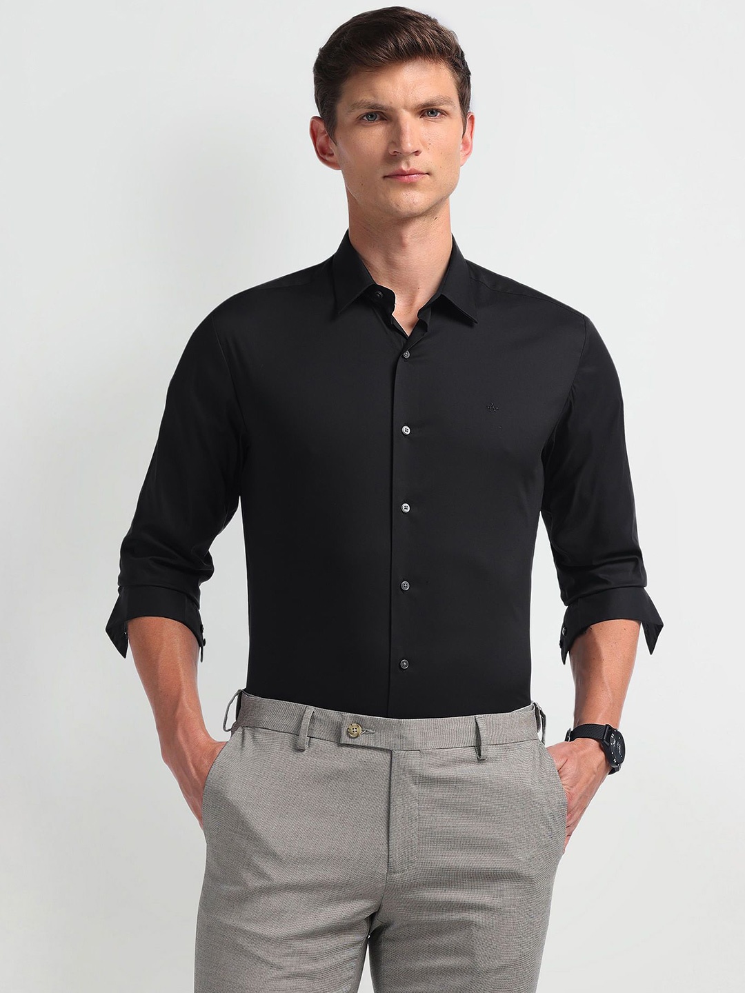 Arrow New York Men Solid Slim Fit Formal Shirt, Black