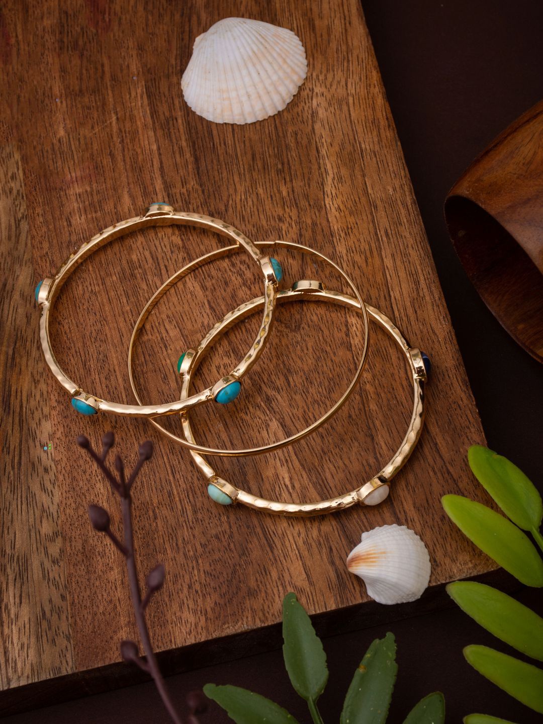 

Anvik Set Of 3 Gold-Plated Stone-Studded Bangles