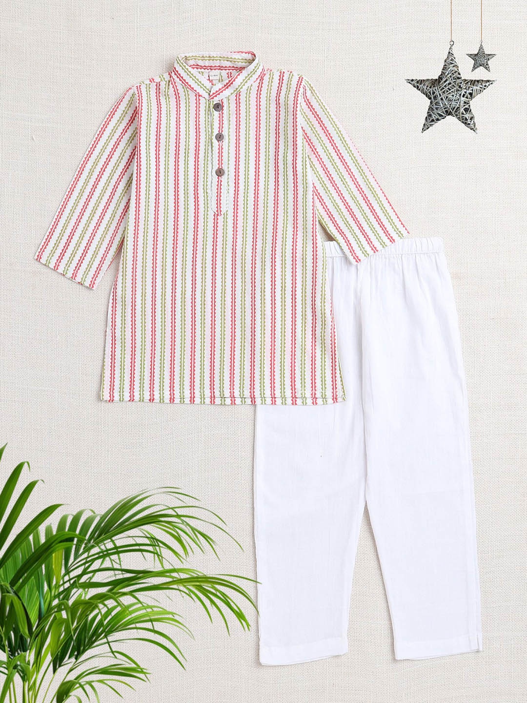

The Magic Wand Boys Striped Mandarin Collar Pure Cotton Straight Kurta With Pyjamas, Peach