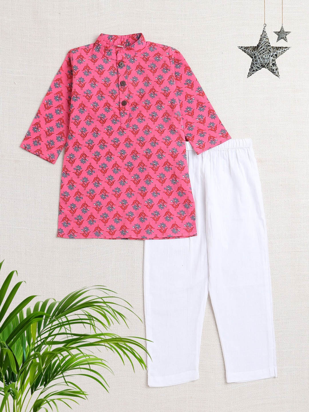 

The Magic Wand Boys Floral Printed Pure Cotton Straight Kurta with Pyjamas, Pink
