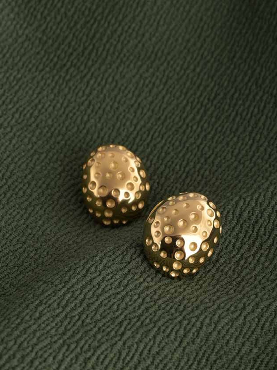 

PALMONAS Oval Studs Earrings, Gold