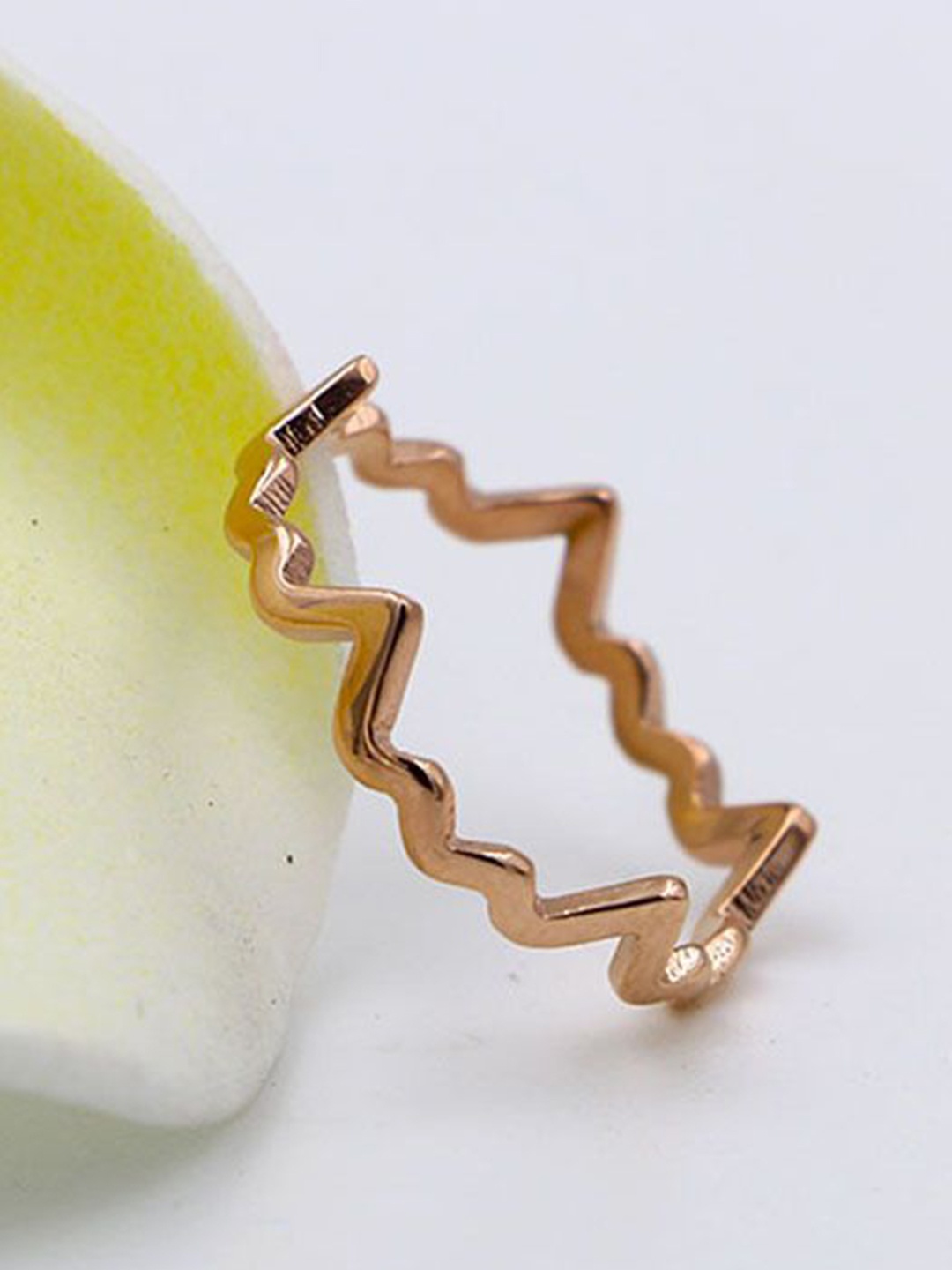 

PALMONAS 18K Rose Gold-Plated Stainless Steel Zig Zag Finger Ring