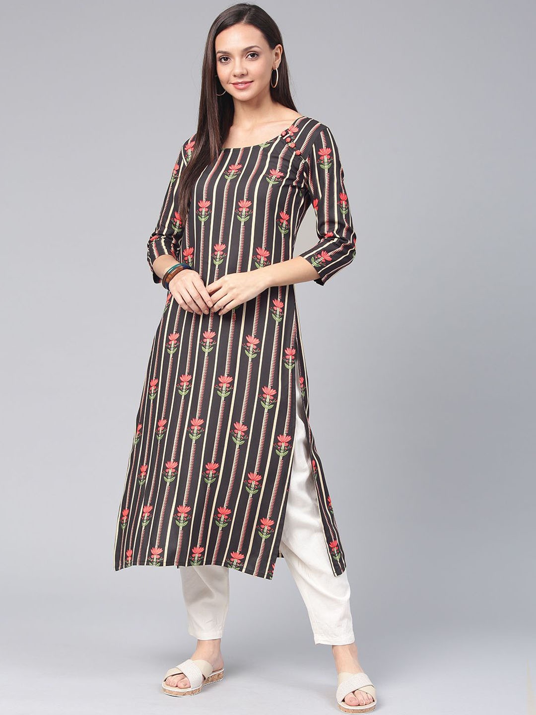 

Swishchick Floral Printed Straight Kurta, Black