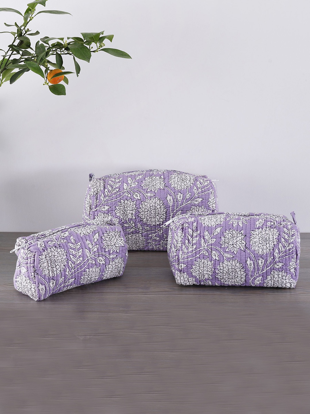 

HANDICRAFT PALACE Women Abstract Printed Oversized Structured Shoulder Bag with Tasselled, Purple