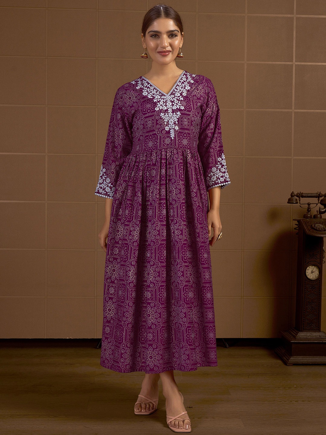 

IWUMAN Ethnic Motifs Printed Round Neck Pleated A-Line Kurta, Maroon