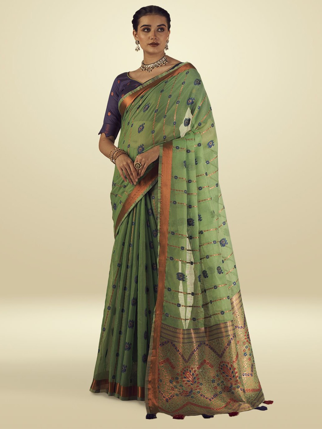 

Aura Floral Zari Pure Cotton Saree, Green