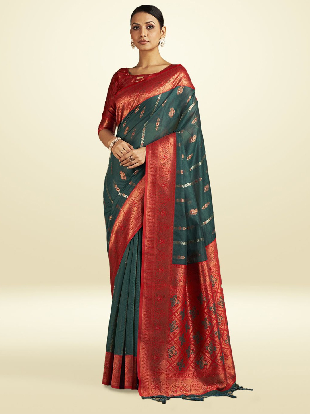 

Aura Ethnic Motifs Zari Woven Pure Cotton Saree, Green