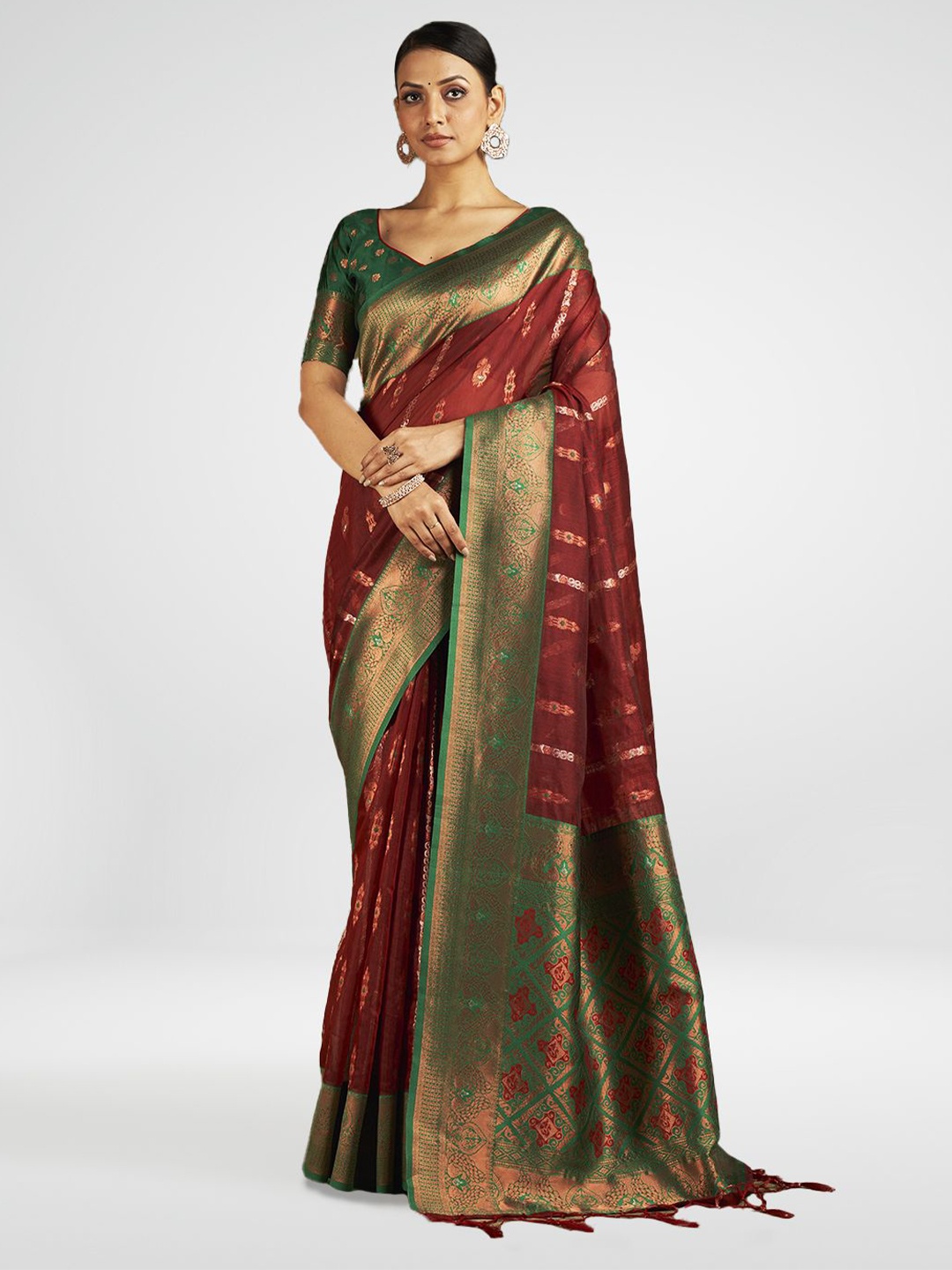 

Aura Ethnic Motifs Zari Woven Pure Cotton Striped Saree, Maroon