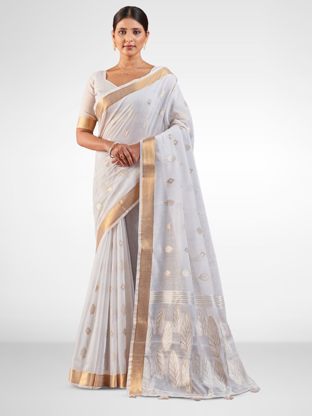 

Aura Pure Cotton Ethnic Motifs Zari Woven Design Festive Celebrity Saree, White