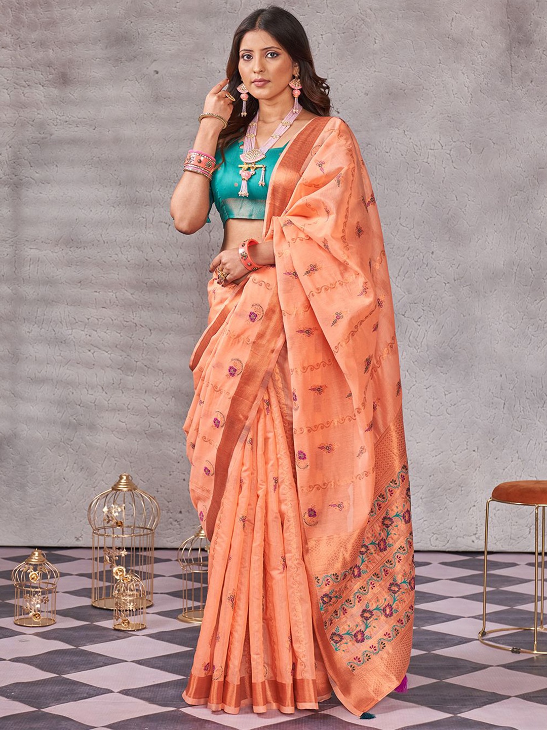 

Aura Ethnic Motifs Zari Pure Cotton Saree, Peach