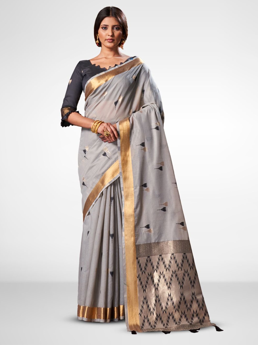 

Aura Ethnic Motifs Zari Pure Cotton Saree, Grey