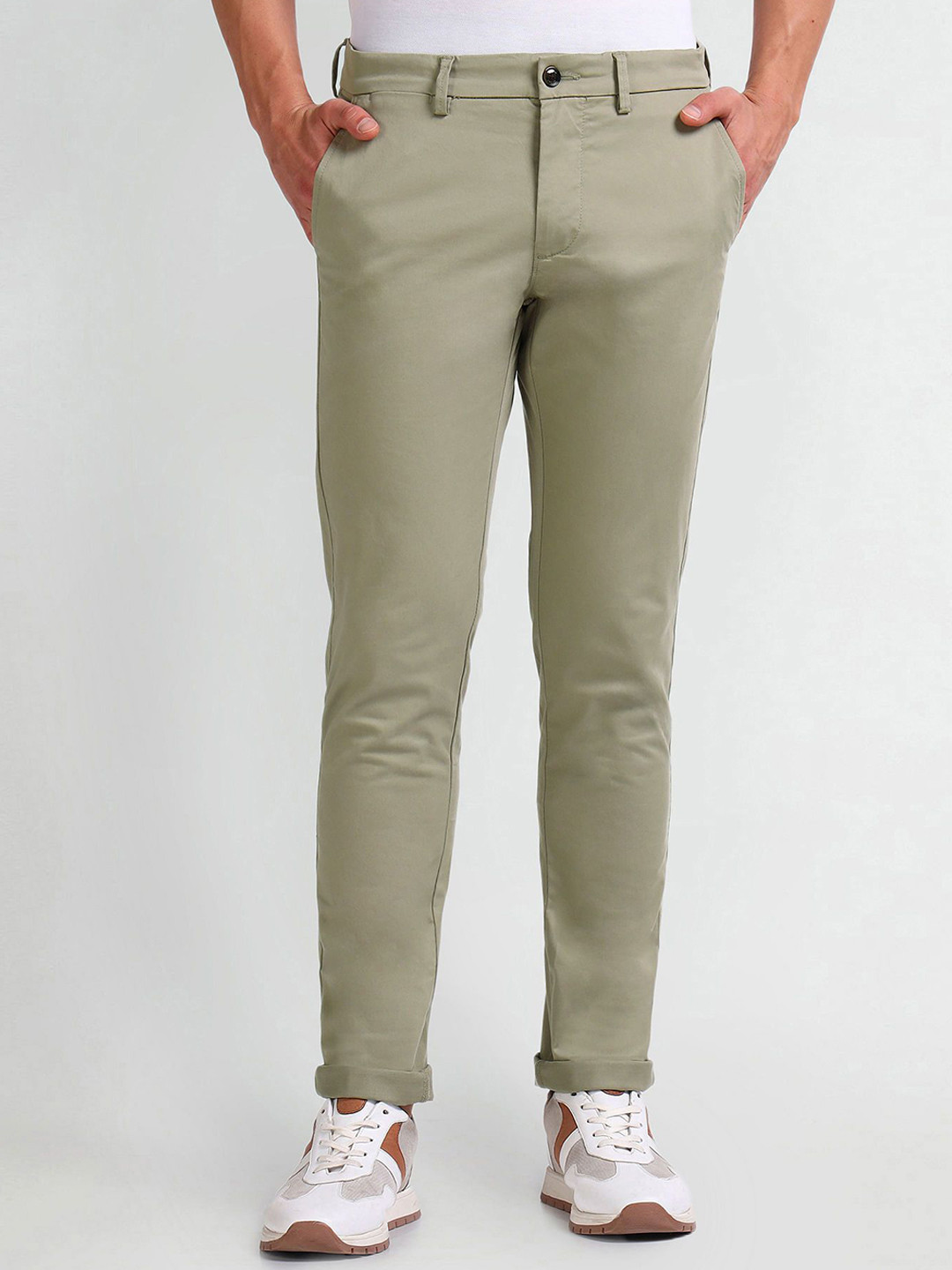 

Arrow Sport Men Solid Mid Rise Slim Fit Regular Trousers, Green