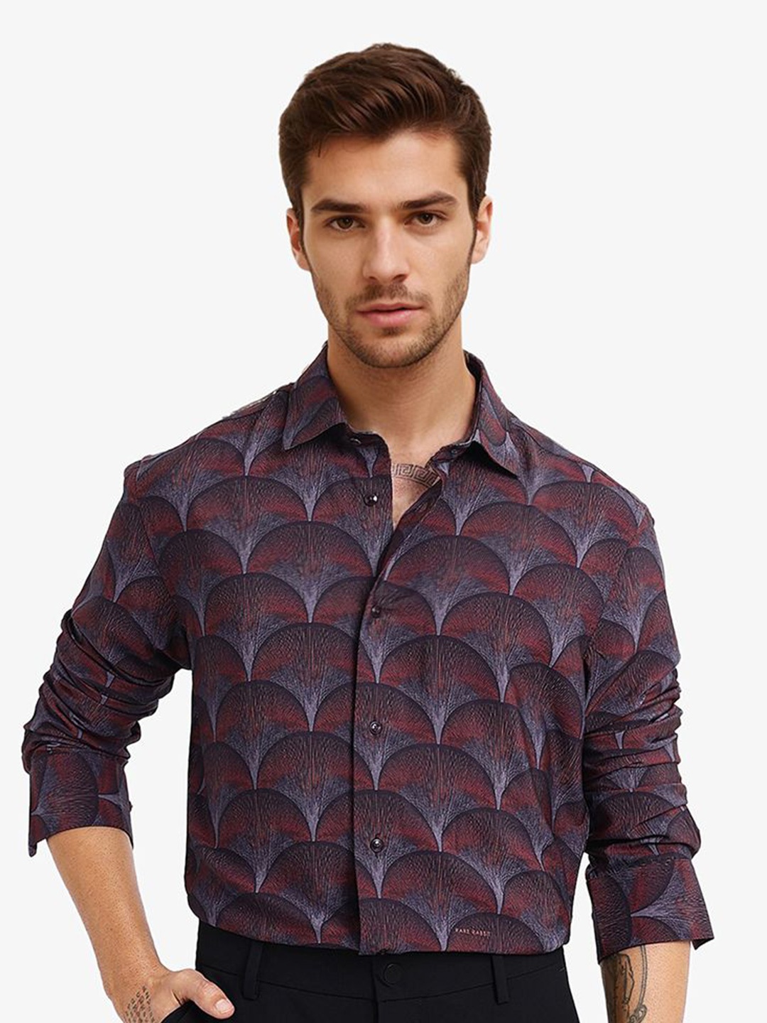 

RARE RABBIT Men Comfort Abstract Printed Party Shirt, Maroon