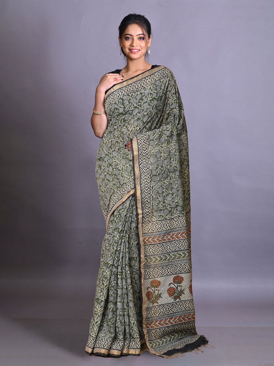 

Unnati Silks Bagru Silk Cotton Ethnic Motifs Zari Traditional Handloom Saree, Green