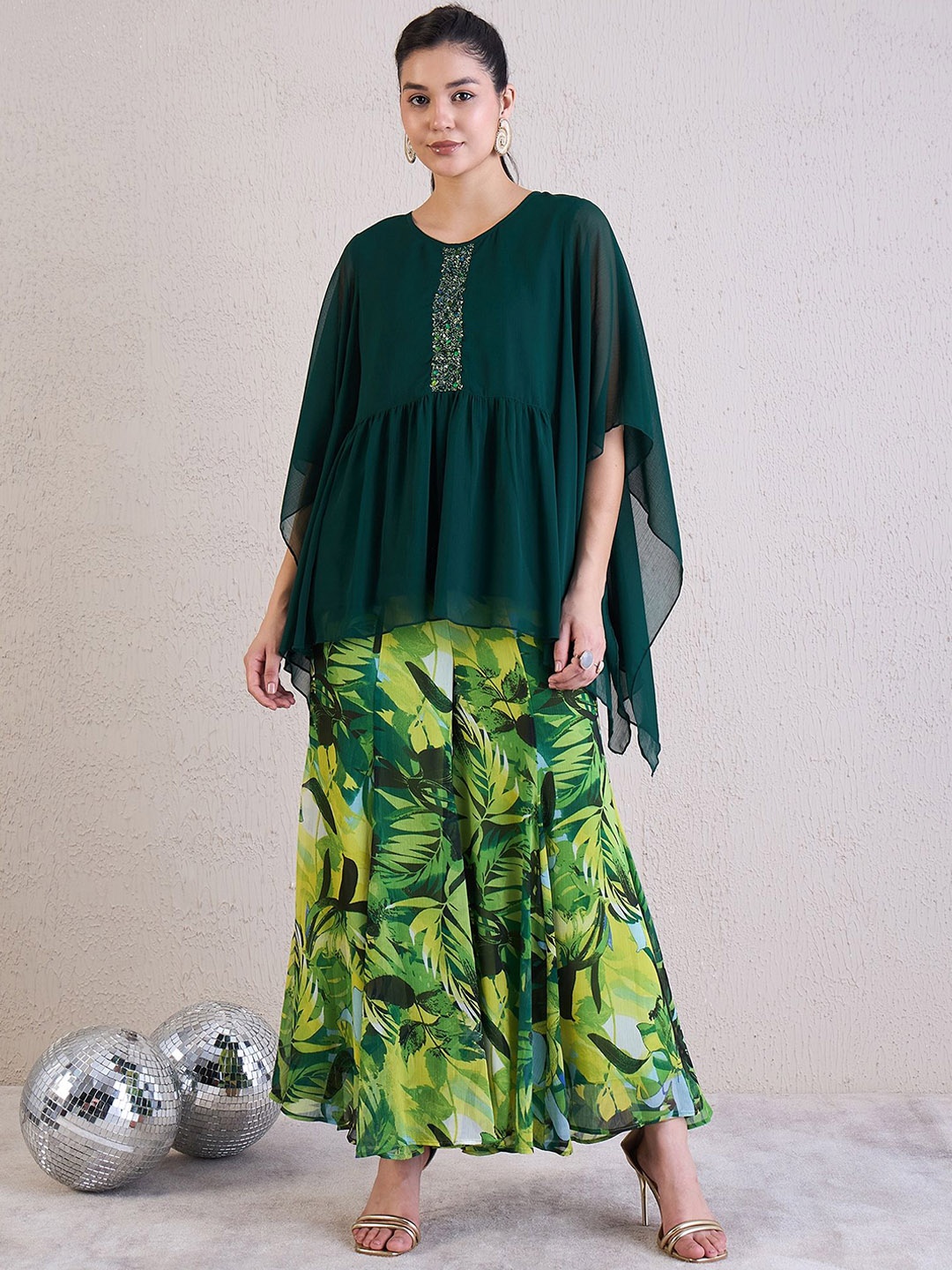 

Antheaa Embellished Round Neck Top & Palazzo, Green