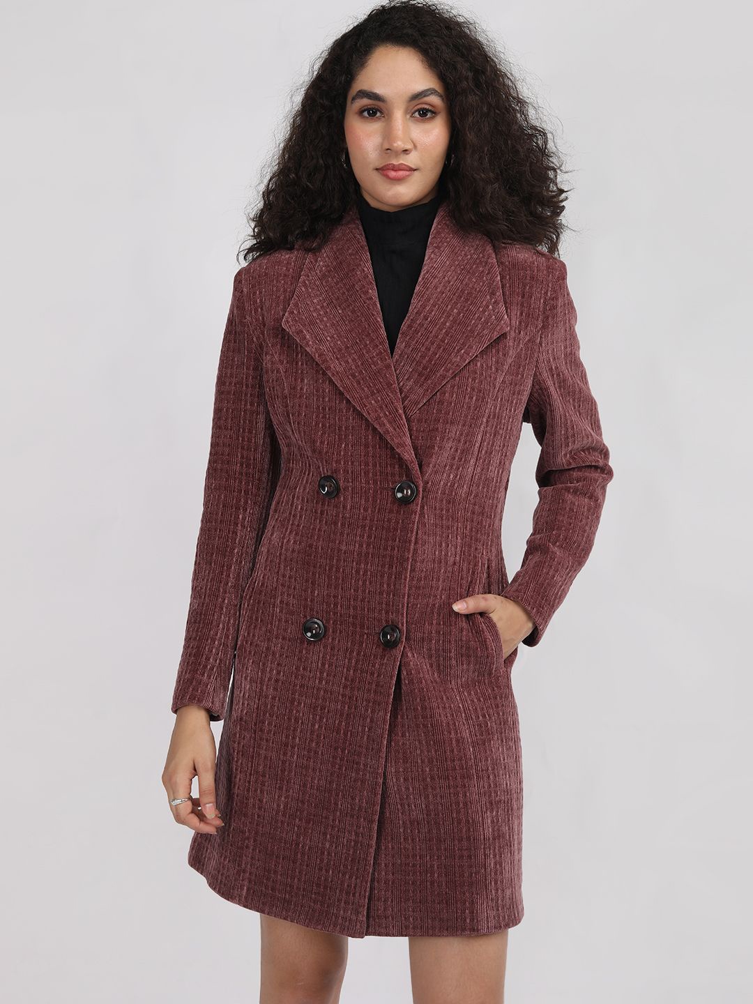 

Plagg Women Textured Double-Breasted Notched Lapel Long Sleeves Overcoat, Maroon