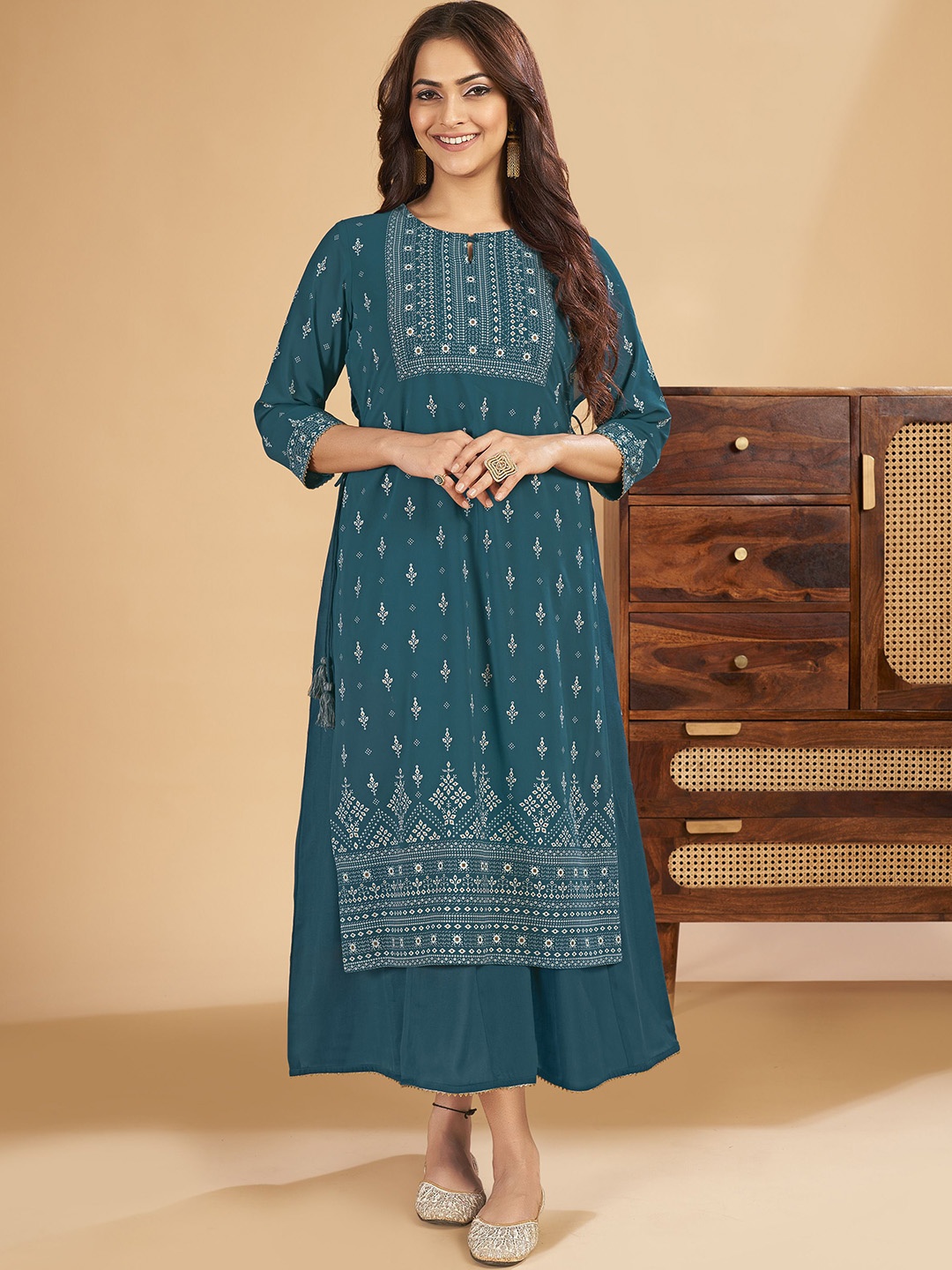 

IWUMAN Ethnic Motifs Printed Round Neck Straight Georgette Kurta, Blue