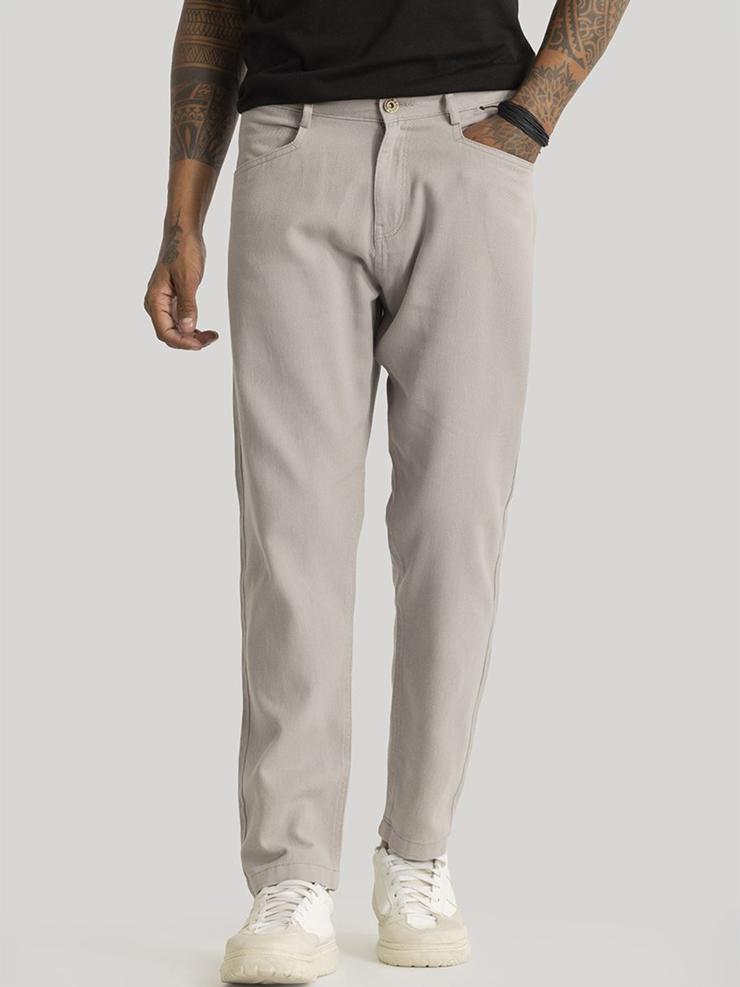 

Snitch Men Relaxed Cotton Loose Fit Trousers, Beige