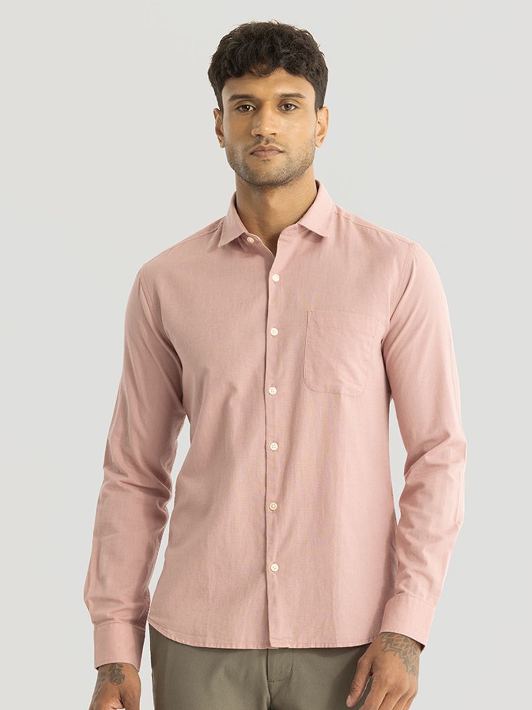 

Snitch Men Smart Spread Collar Solid Linen Slim Fit Semiformal Shirt, Peach