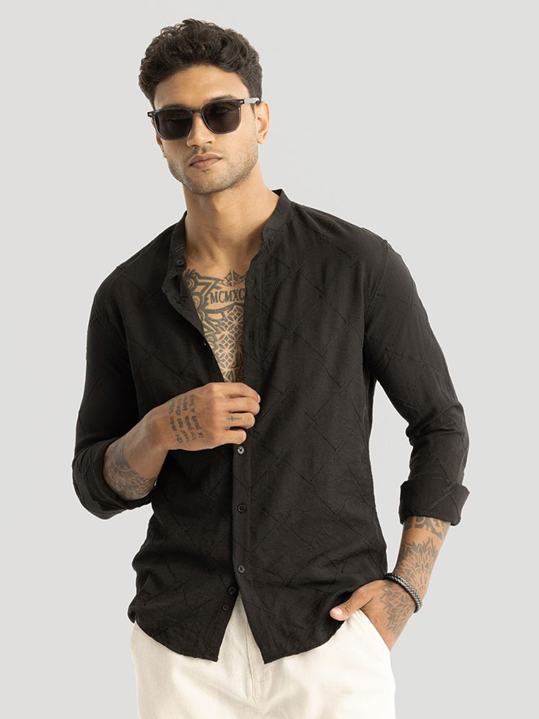 

Snitch Men Smart Slim Fit Opaque Casual Shirt, Black