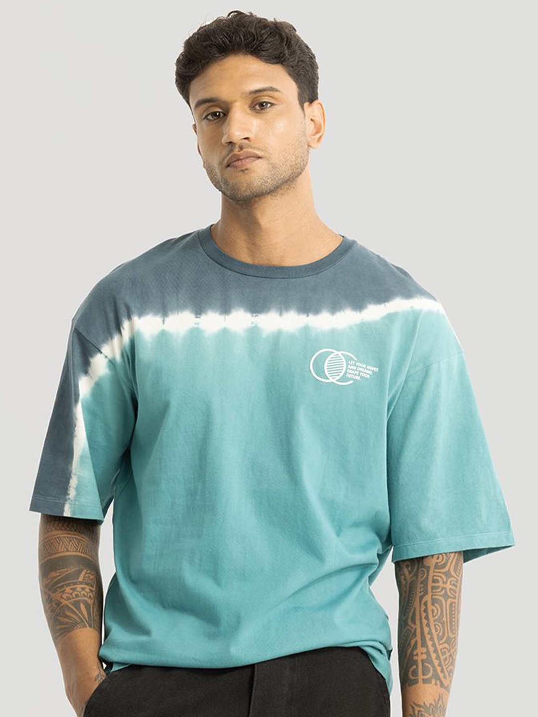 

Snitch Men Tie and Dye Cotton Oversized T-shirt, Turquoise blue