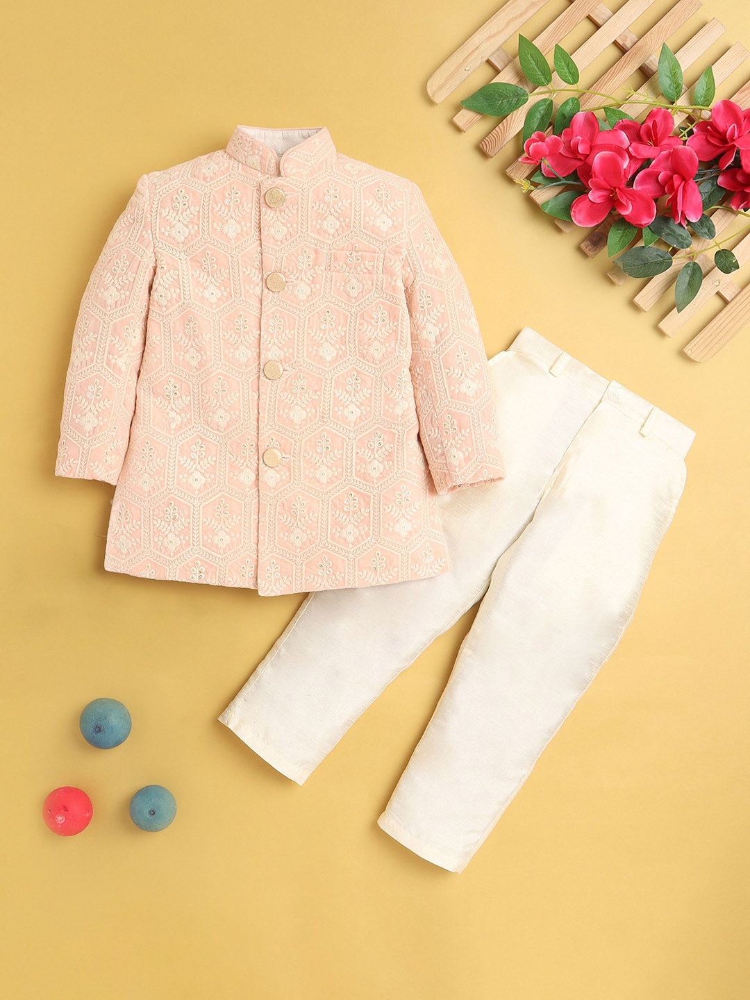 

BAESD Boys Floral Embroidered Regular Sequinned Straight Kurta With Pyjamas, Peach