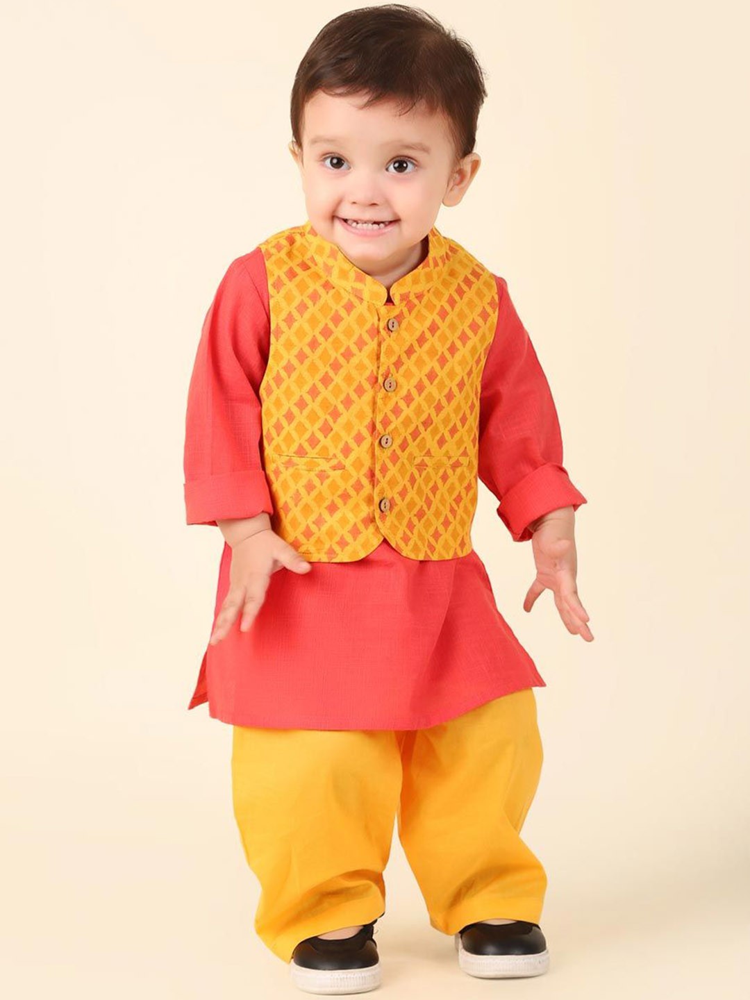 

Fabindia Boys Mandarin Collar Pure Cotton Straight Kurta With Trouser & Jacket, Coral