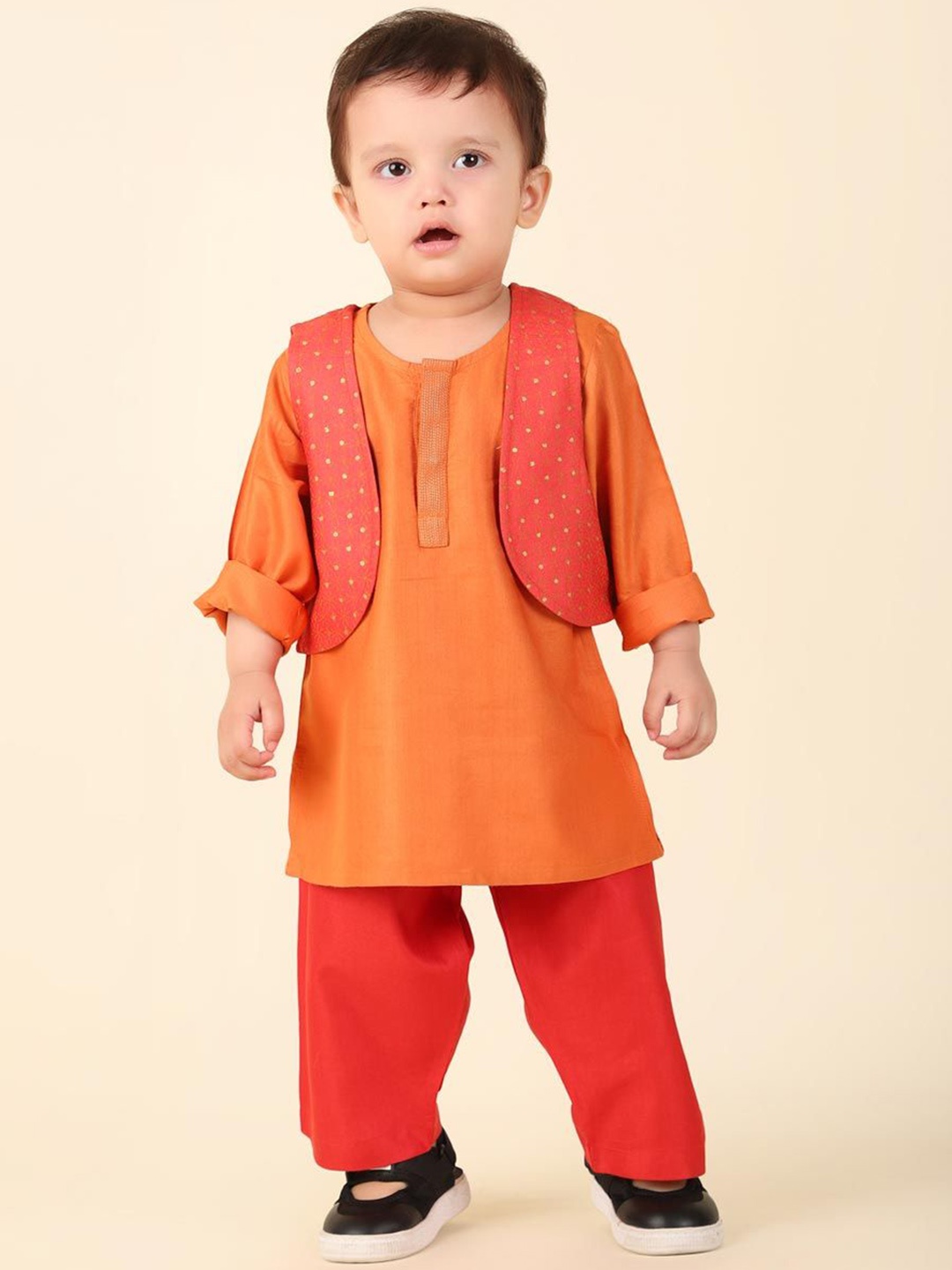 

Fabindia Boys Thread Work A-Line Kurta With Trouser With Jacket, Orange