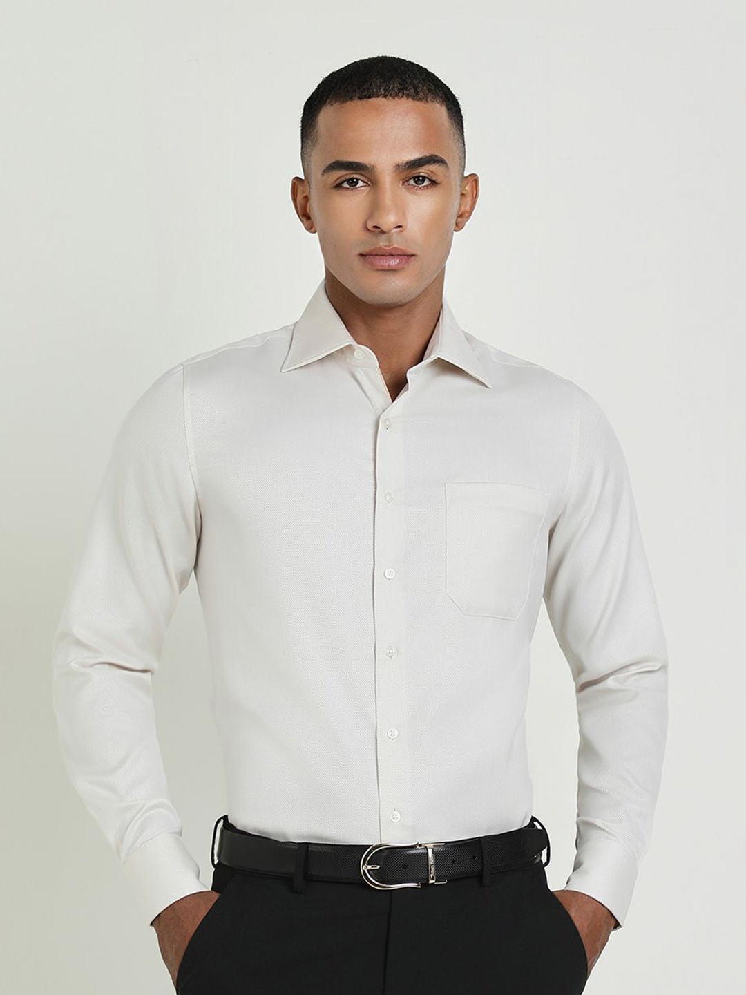

Allen Solly Sport Men Slim Fit Opaque Formal Shirt, White