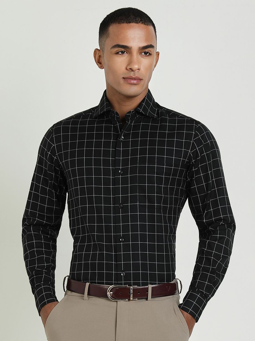 Allen Solly Sport Men Windowpane Checks Opaque Checked Formal Shirt, Black