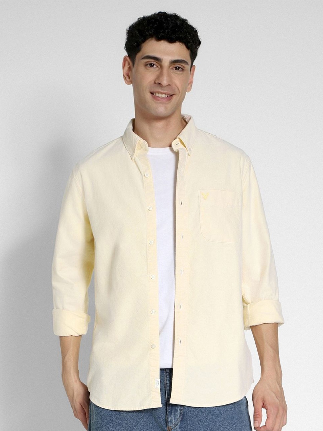

AMERICAN EAGLE OUTFITTERS Men Oxford Solid Slim Fit Casual Shirt, Yellow