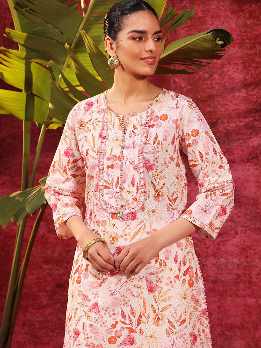 

Lakshita Floral Coral Cotton Linen Printed Kurta