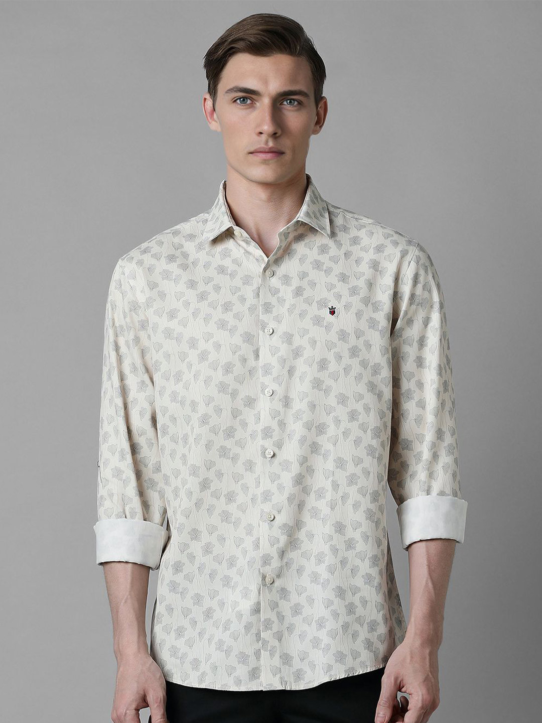 

Louis Philippe Sport Men Slim Fit Opaque Printed Casual Shirt, Cream
