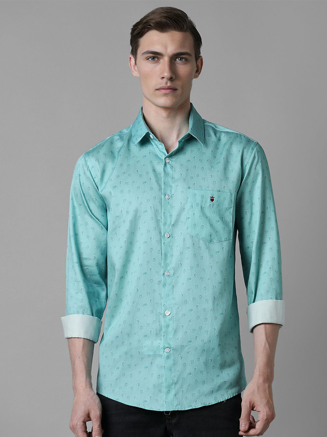 

Louis Philippe Sport Men Slim Fit Floral Opaque Printed Casual Shirt, Blue