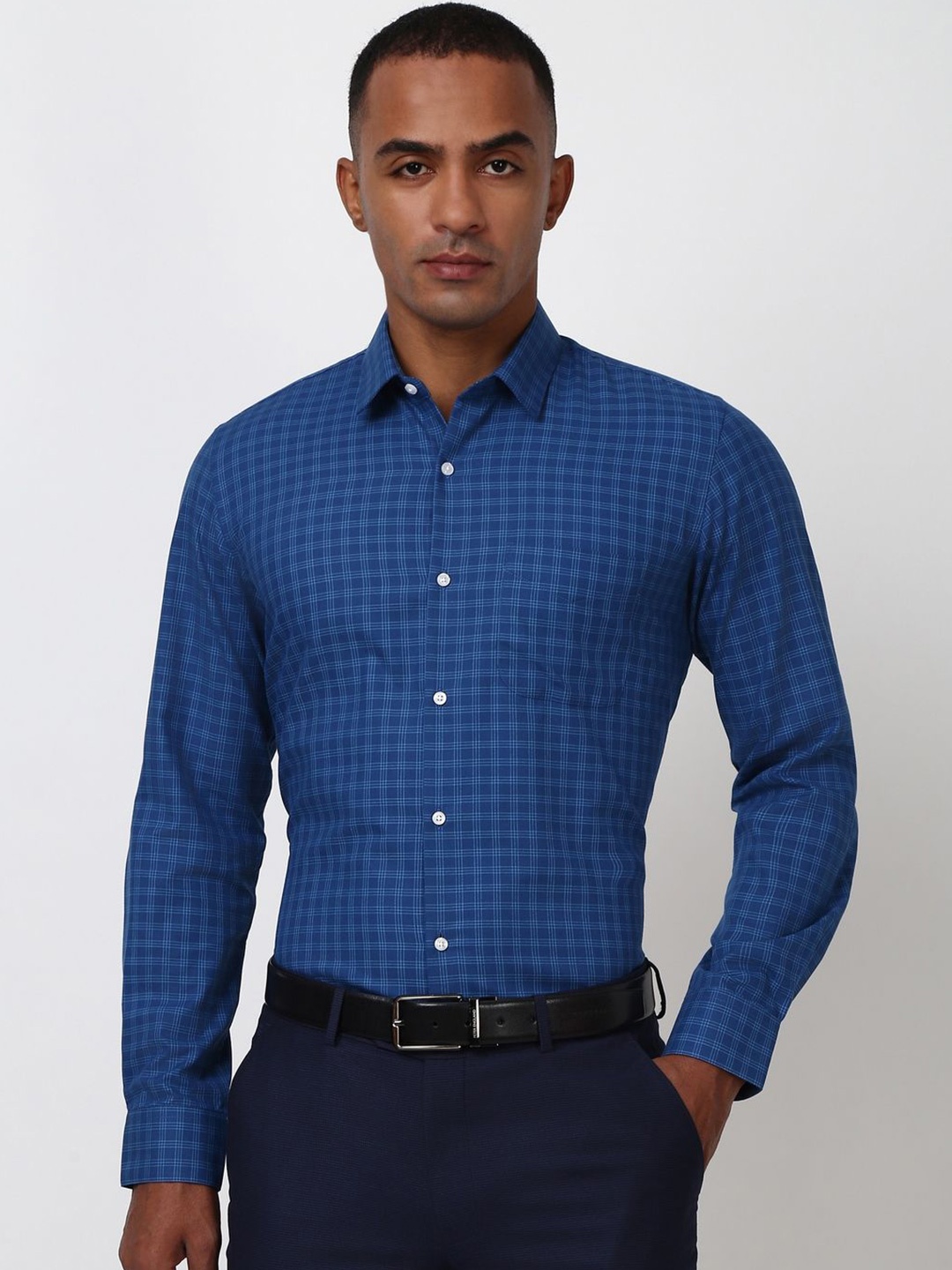 

Peter England Men Slim Fit Grid Tattersall Checks Opaque Formal Shirt, Blue