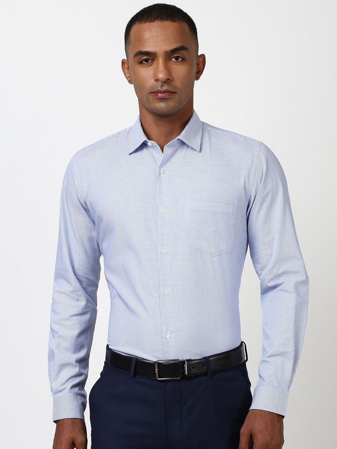 

Peter England Men Slim Fit Vertical Striped Cotton Formal Shirt, Blue