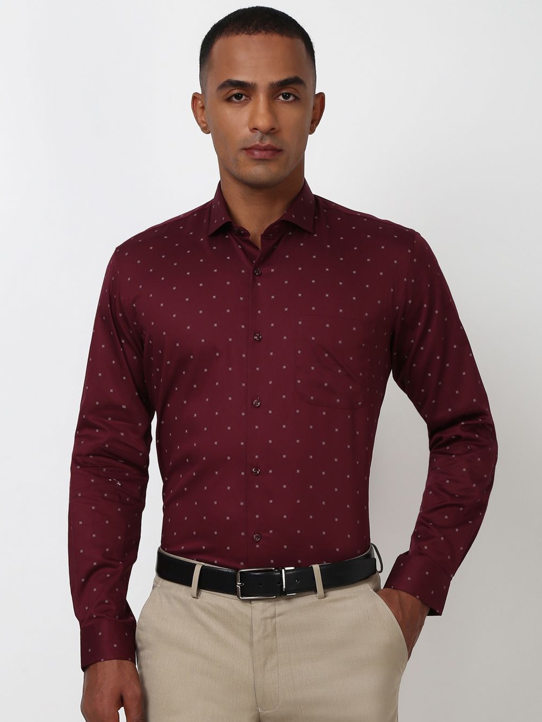 

Peter England Men Micro Ditsy Printed Spread Collar Cotton Formal Shirt, Maroon