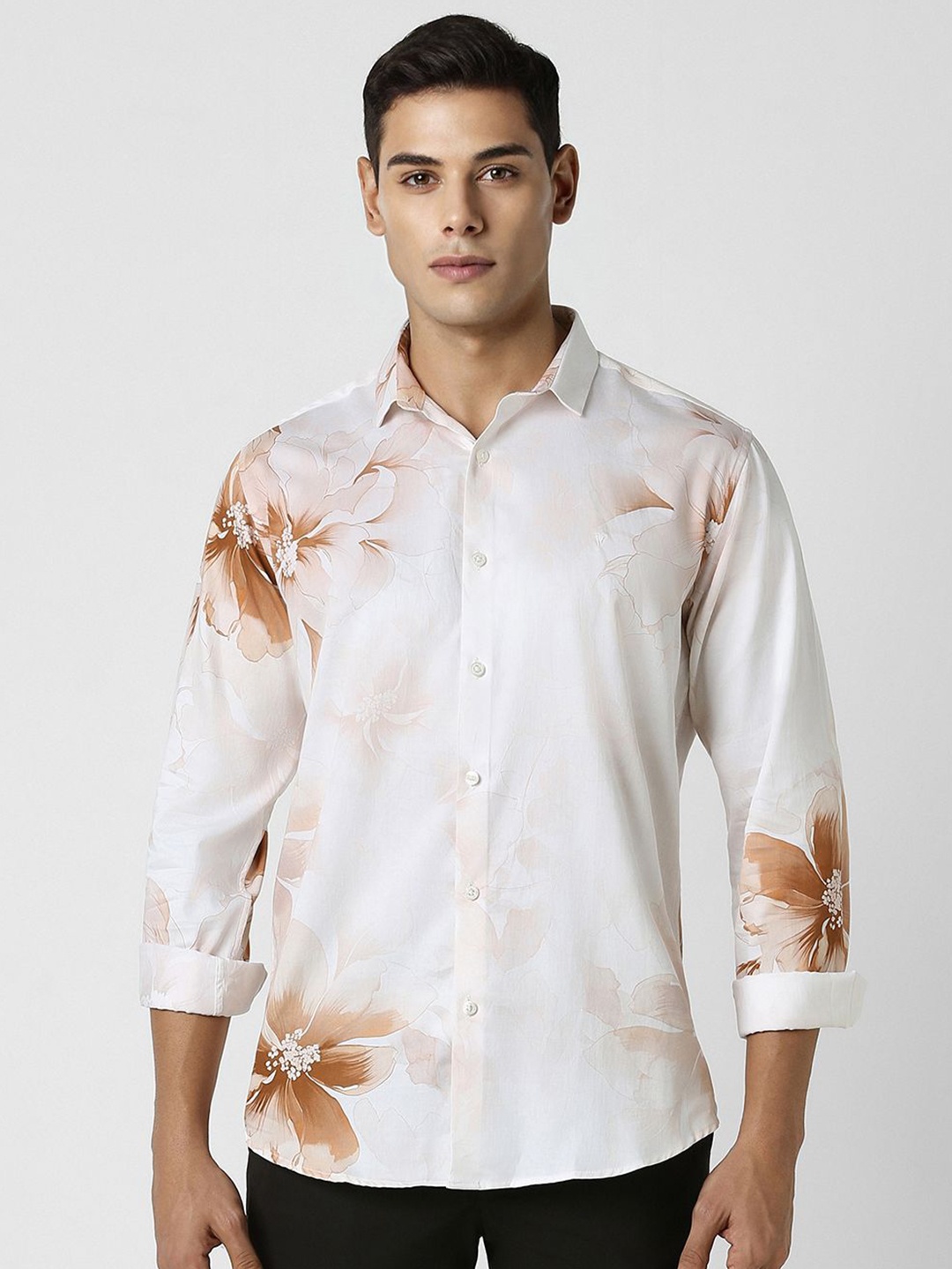 

V Dot Men Slim Fit Floral Opaque Printed Party Shirt, White