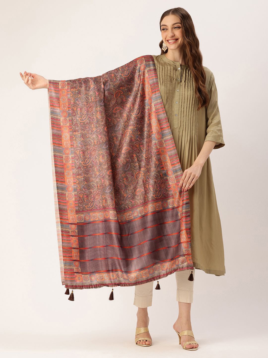 

Ishin Ethnic Motifs Printed Cotton Dupatta, Red