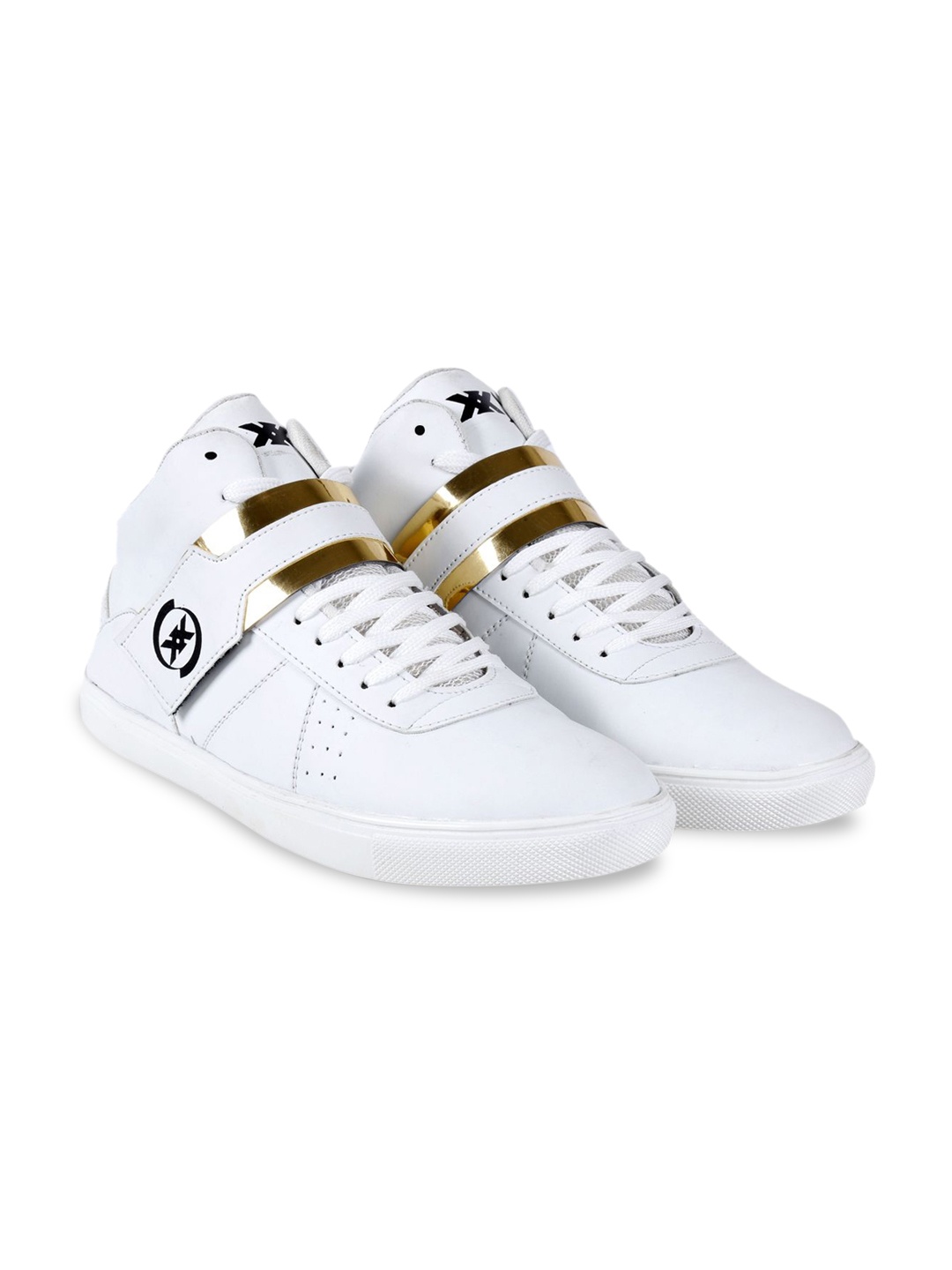 

Bxxy Men Perforations Sneakers, White