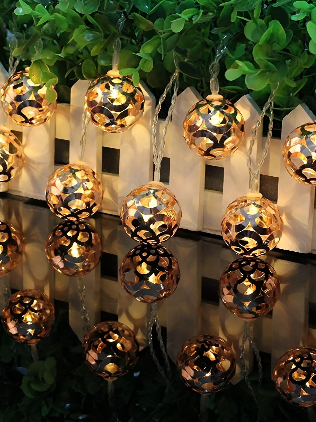 

SPARK WORLD Gold Toned Ball-Shaped String Lights