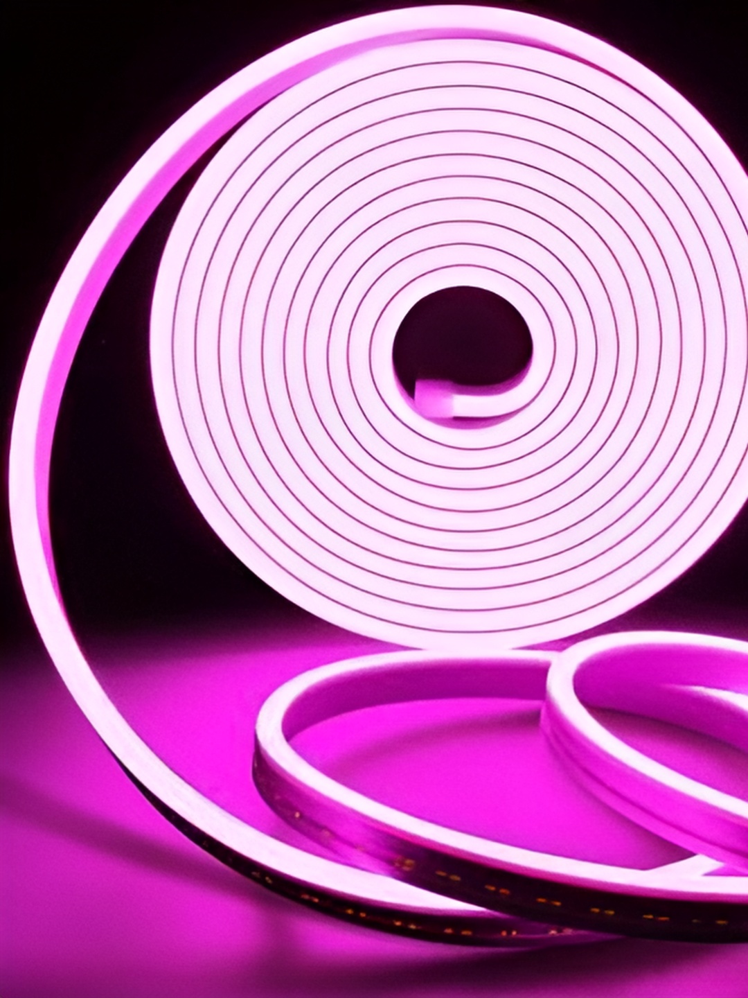 

SPARK WORLD Pink Rice Shape String Light