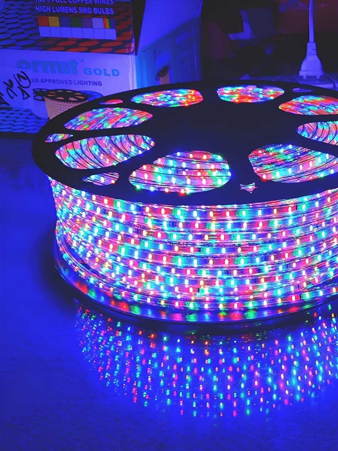 

SPARK WORLD Black & Blue Strip Rope LED String Lights