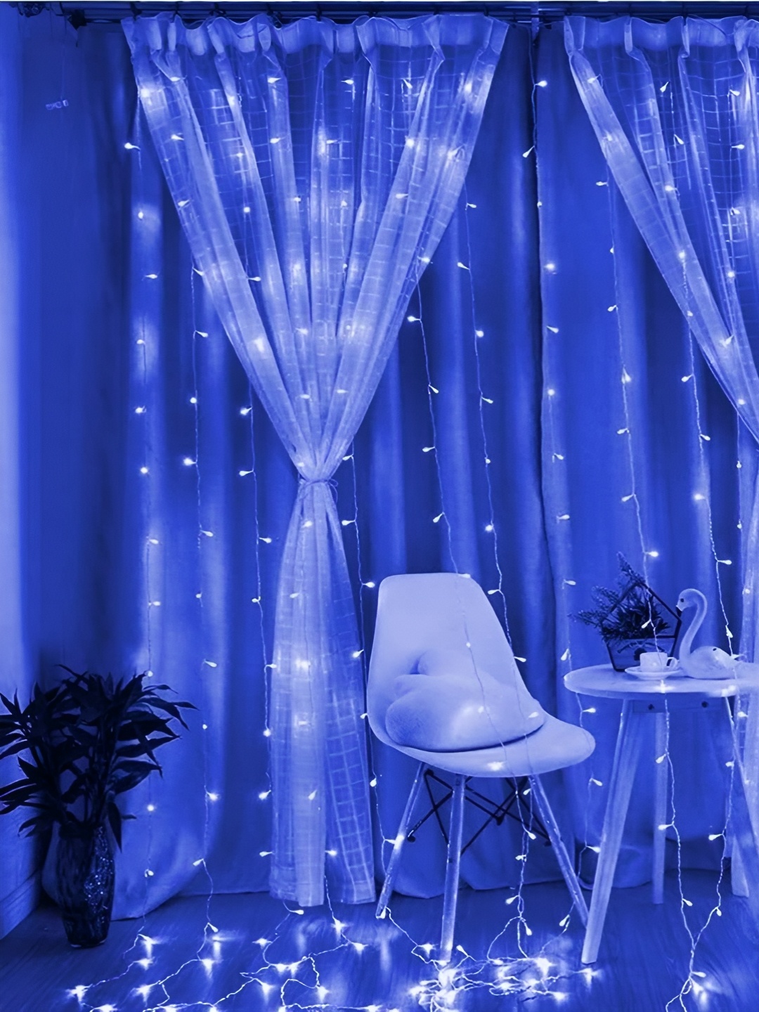 

SPARK WORLD Blue Teardrop-Shaped String Light