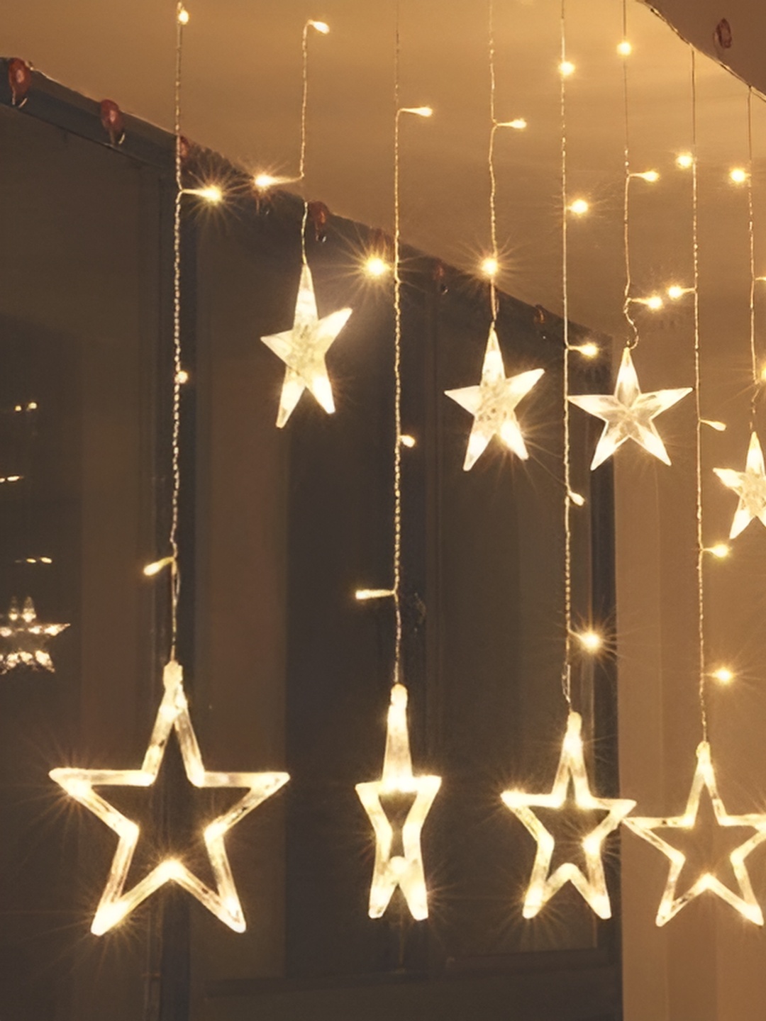 

SPARK WORLD Yellow Star Shaped String Lights