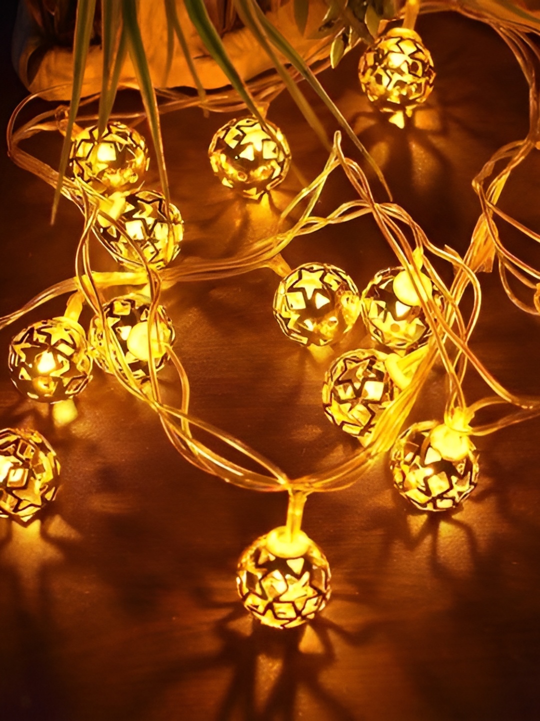 

SPARK WORLD Gold Toned Star Shaped LED String Light