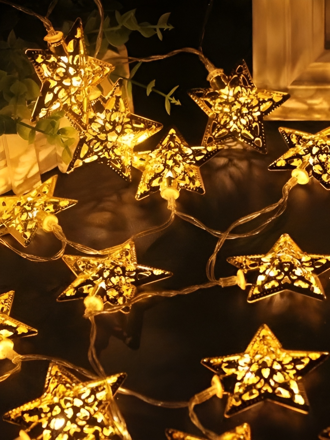 

SPARK WORLD Yellow Star Shape String Light